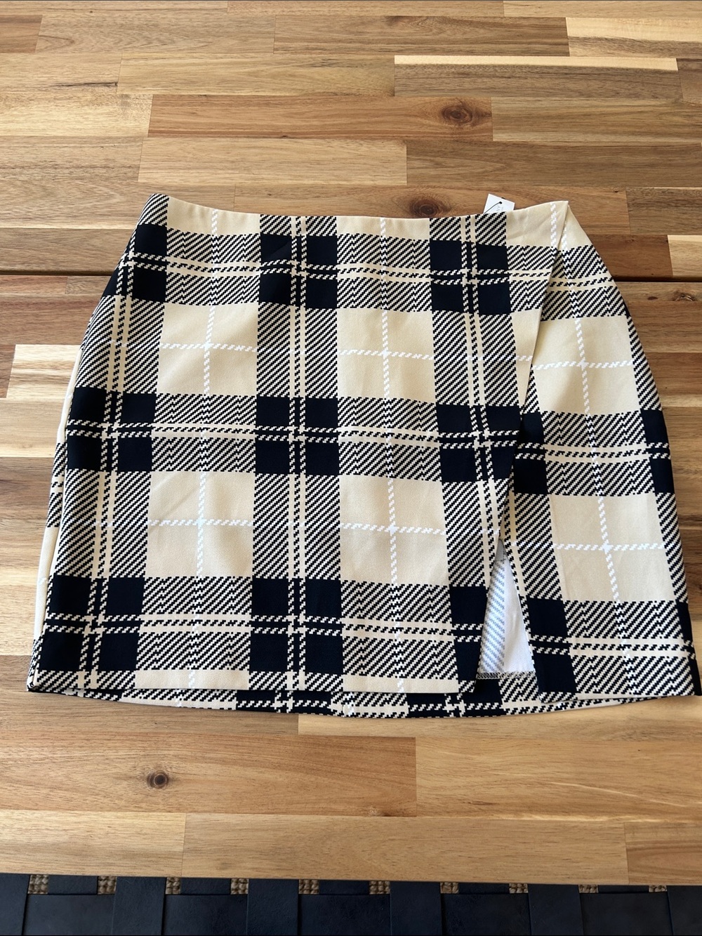 New York & Company Black and Beige Plaid Mini Skirt